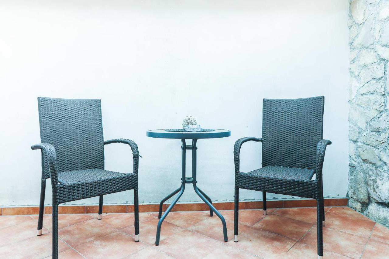 ורסאר Apartman Lena מראה חיצוני תמונה